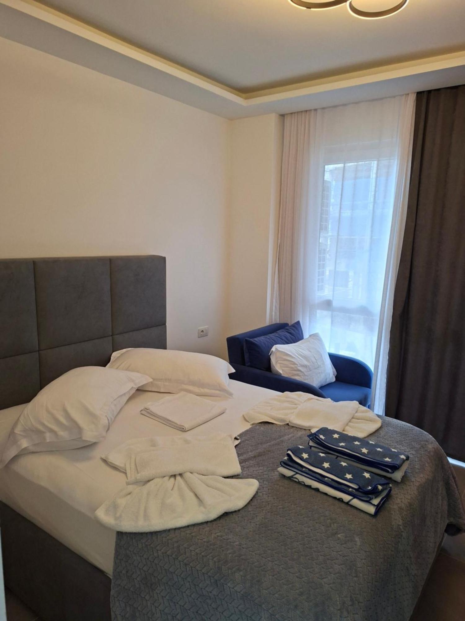 D&D Hotel Shëngjin Chambre photo